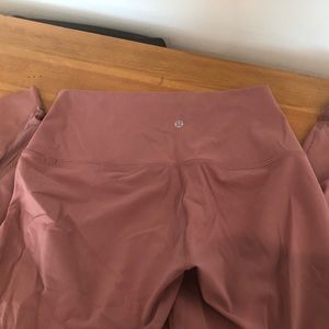 Lululemon scalloped leggings